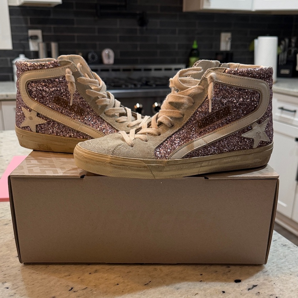 Golden Goose slide in lilac glitter with white leather star and flash
